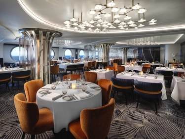 NCL Norwegian Prima Food Hall Commodore ©Christian Santiago 0.jpeg